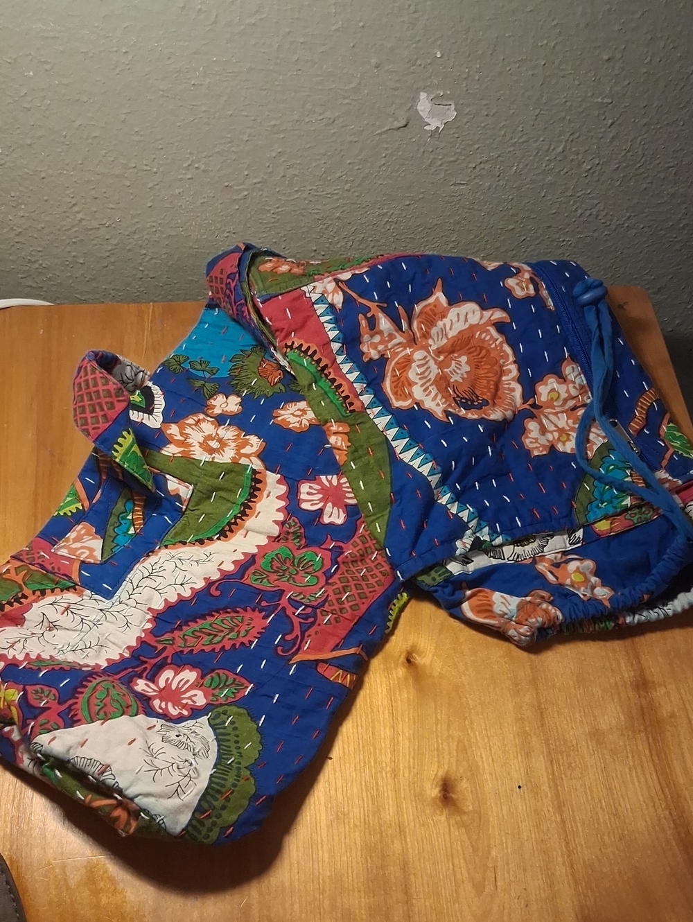 Prana Quilted Floral yoga Mat Bag with Multicolor Print